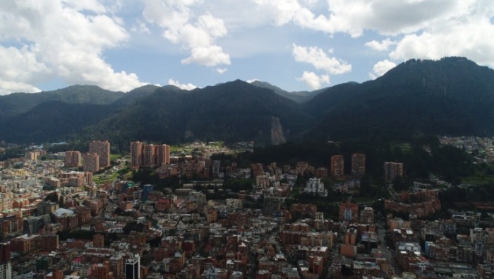 Bogotá y us cerros orientales.