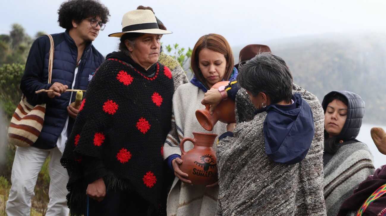 Alcaldesa de Bogotá, Claudia López y comunidad campesina