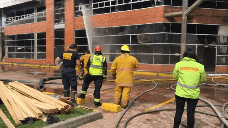 Afectaciones en calidad del aire por incendio a la salida de Bogotá