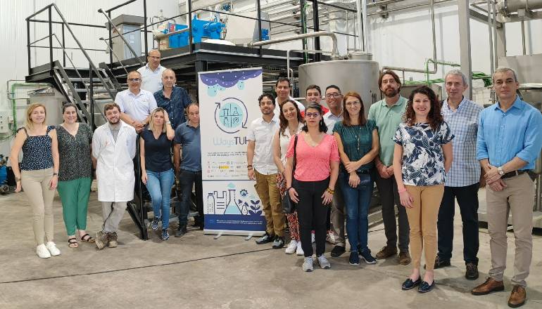 Visita planta de transformación de residuos