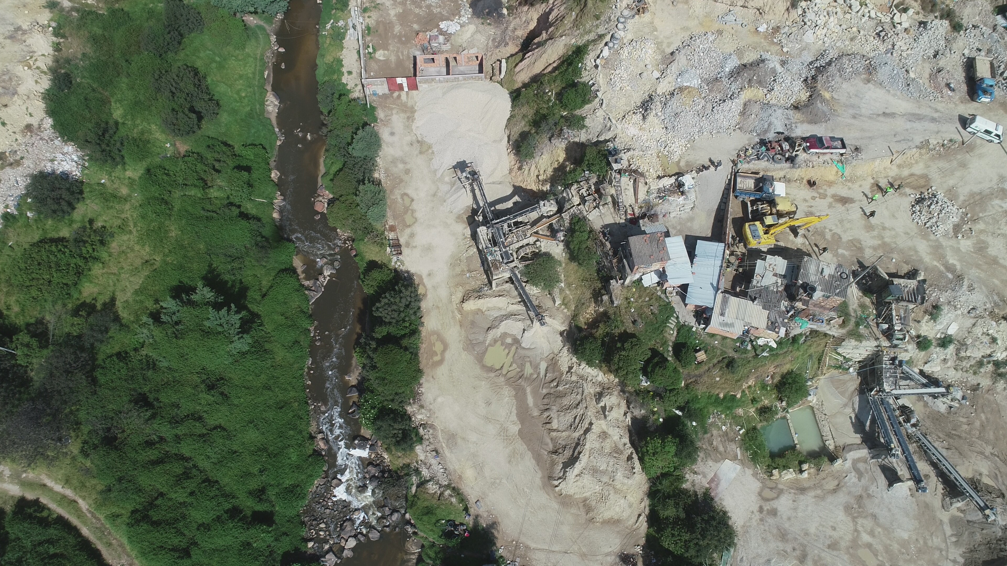 Servicio de respuesta: manejo de escombros y obras de emergencia